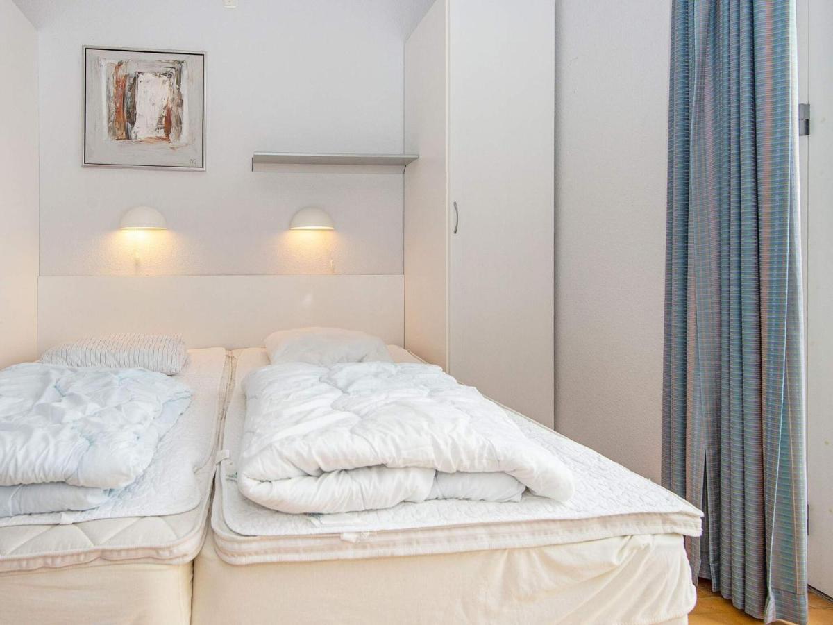 6 Person Holiday Home In H Jer Højer Esterno foto