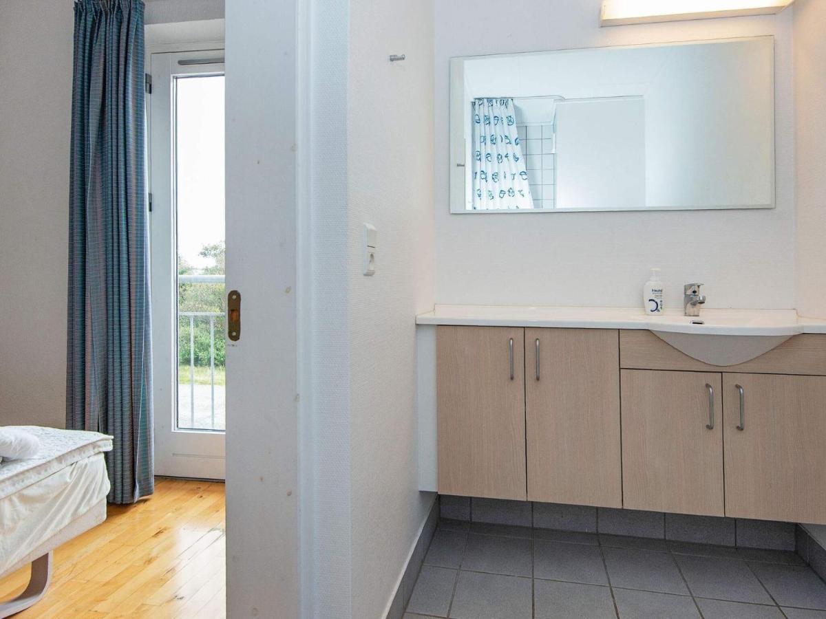 6 Person Holiday Home In H Jer Højer Esterno foto